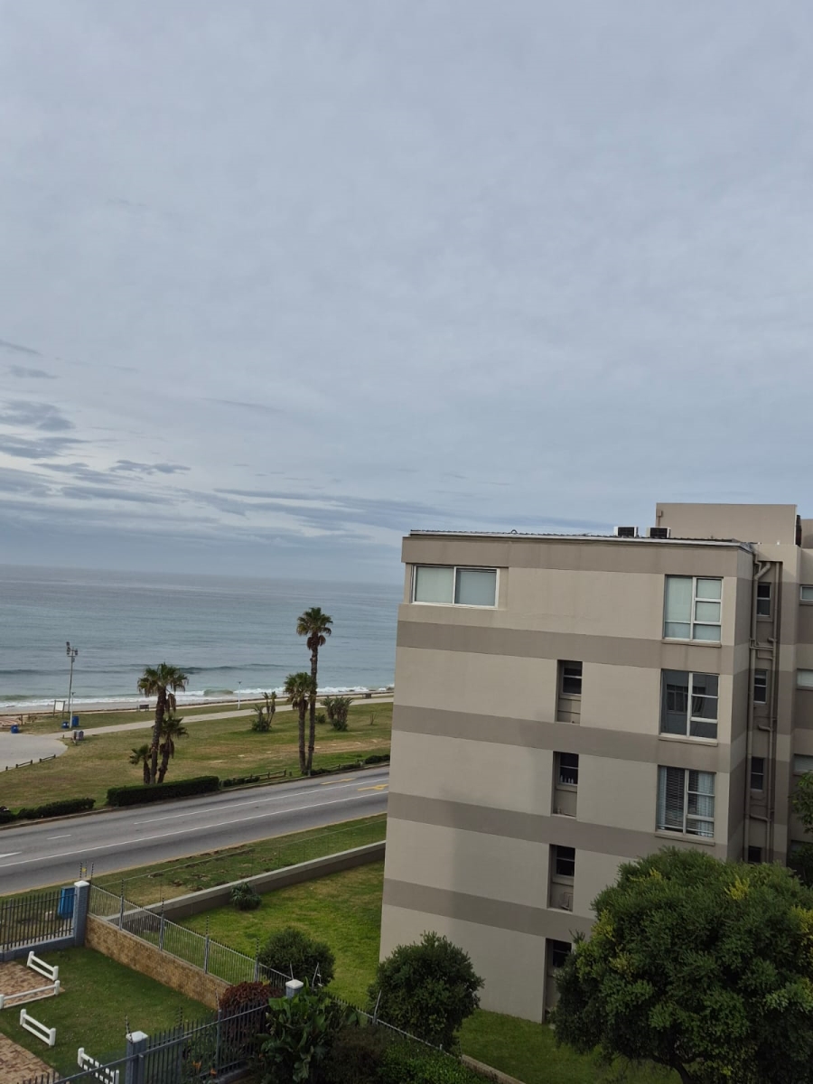 To Let 2 Bedroom Property for Rent in Summerstrand Eastern Cape